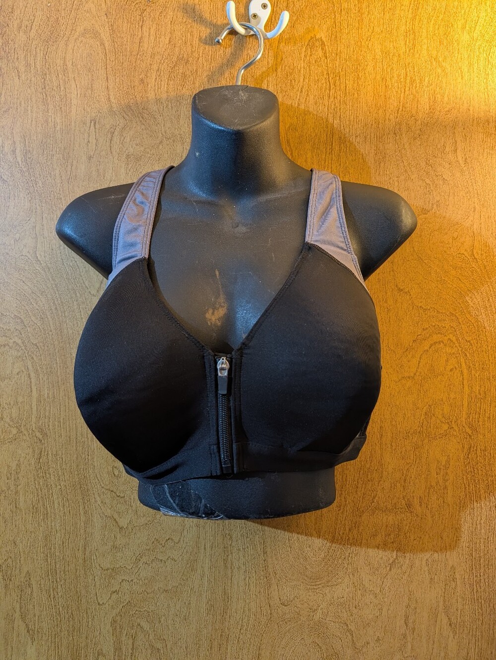 Everlast Black Sport Bra.